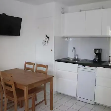 Apartment 2p 6 Couchages, Terrasse - Fr-1-251-870 Le Lavandou